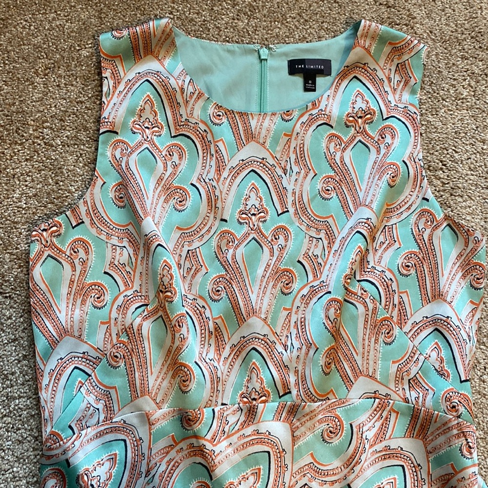 EUC Women’s Size 8 The Limited Dress in Mint and Coral, Sleeveless, Flowy
